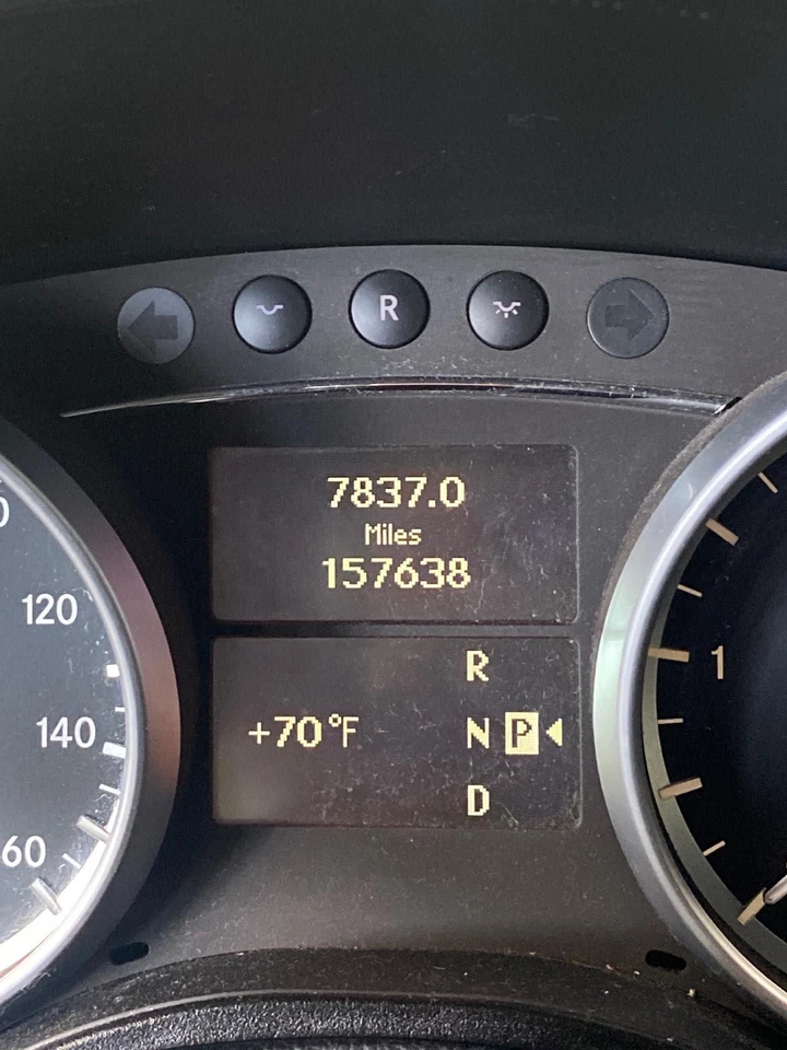 Medidor de velocímetro usado se adapta a: Mercedes-benz Mercedes clase gl 164 tipo GL350 2010 Foto 3 de 4