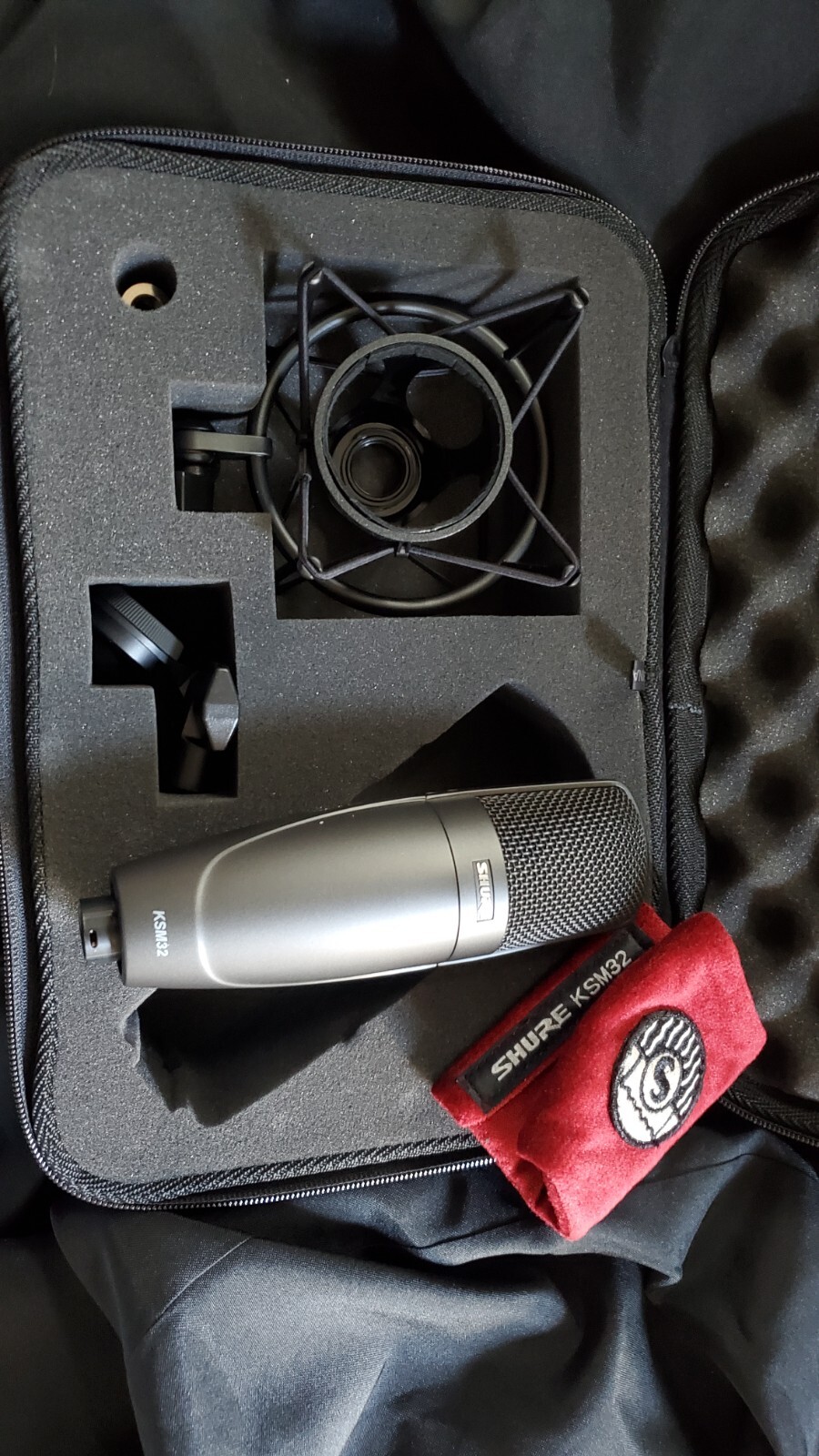 Shure KSM32 Large-diaphragm Condenser Microphone - Charcoal Gray - 1 of 2