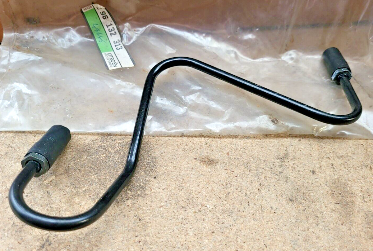 T・T・T Citroen Xantia 2L Front Suspension Hydraulic Pipe 96132313 NEW