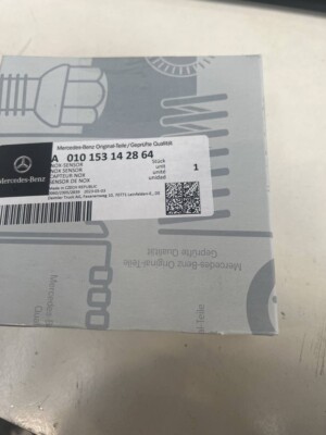 NEW Genuine Mercedes Benz Original Teile NOX Sensor A010153142864 