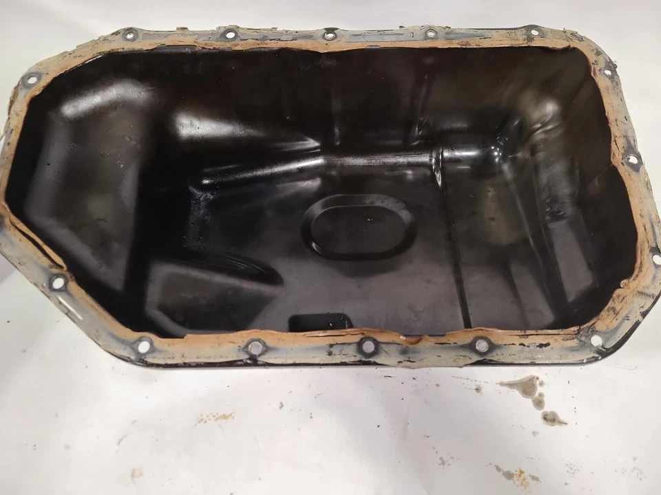 Used Engine Oil Pan fits: 2005 Honda Element 2.4 Grade A Foto 2 de 4