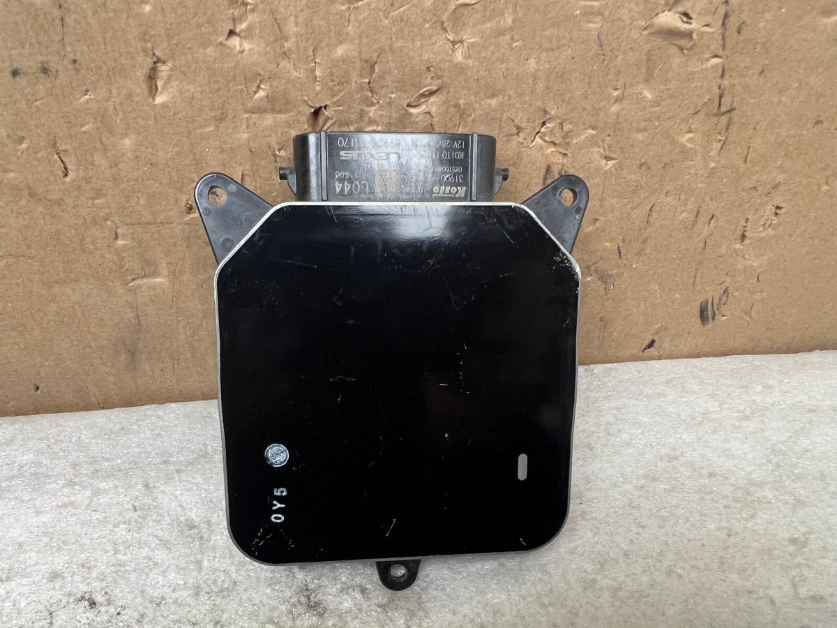 2019-2021 Lexus ES300h ES350 Right Headlight LED Module 89907