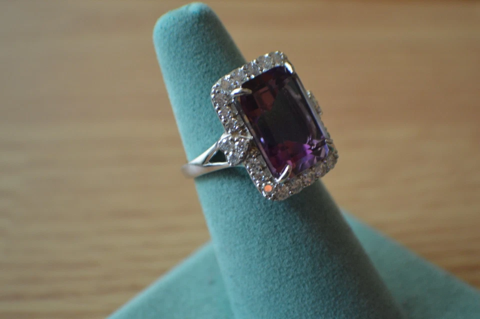 Anillo de platino/moissanita Anahi premium de 14,40 quilates sobre plata fina talla 7 Foto 2 de 4