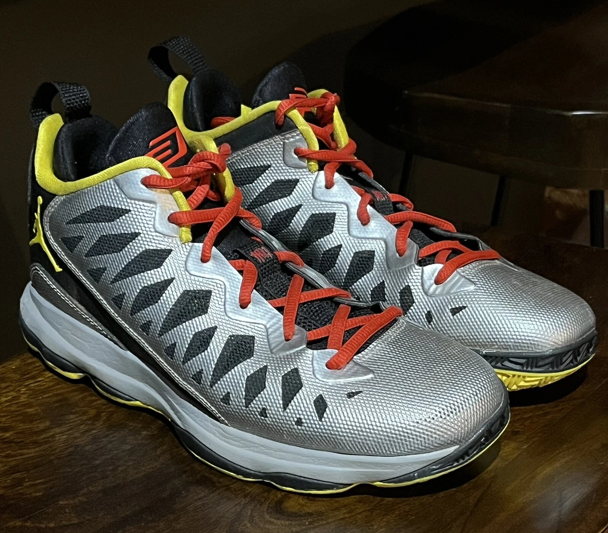 Chris paul deals shoes youth