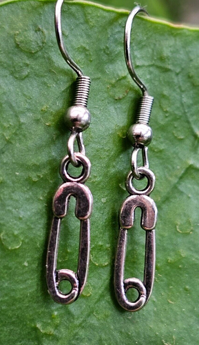 Safety Pin Earrings Pair Punk Emo Rock Steel Alternative Rebel Drop Dangle - Picture 10 of 24