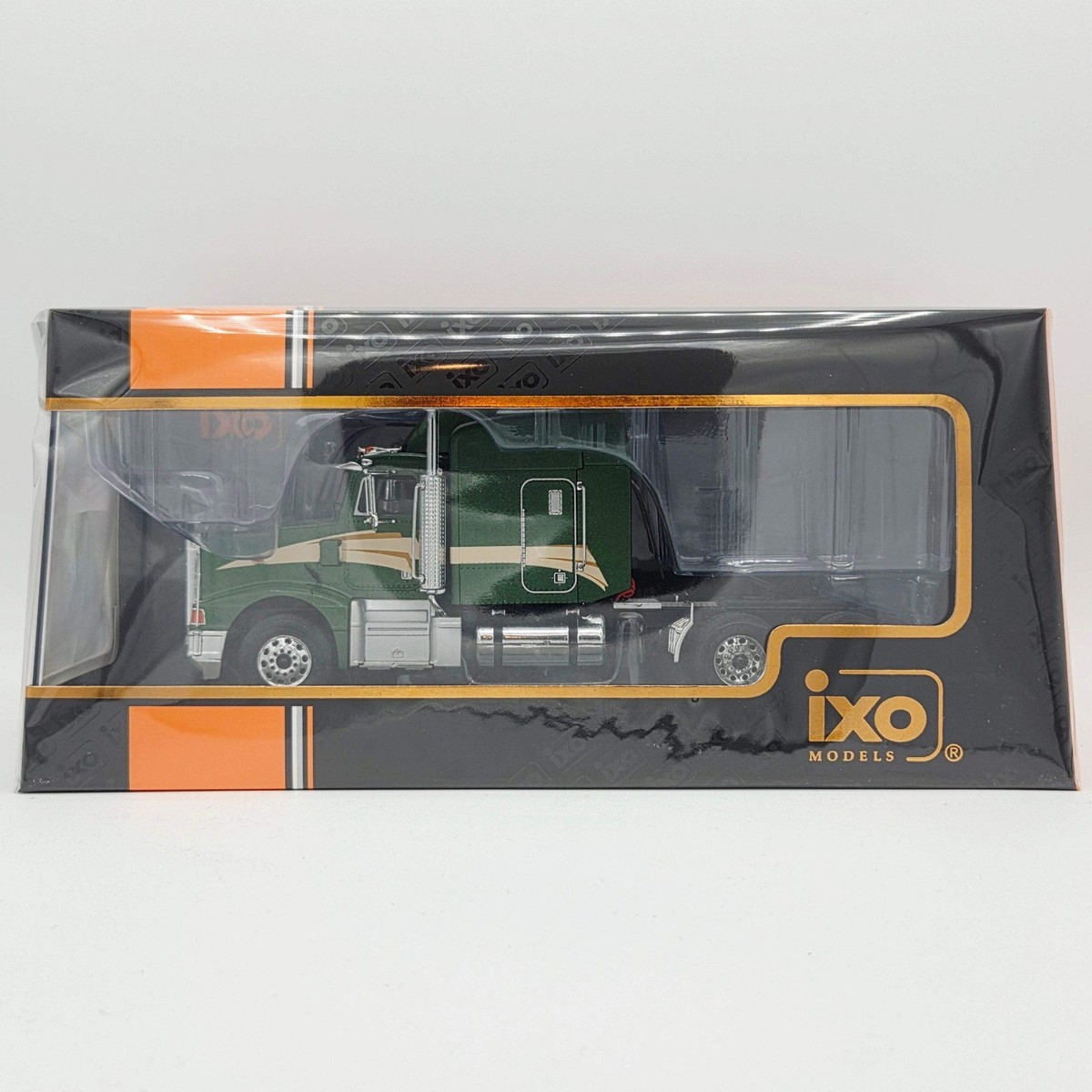 iXO Model Cars '98 Peterbilt 377 A/E Semi Truck Cab - 1:43