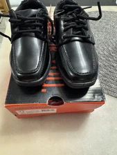 Deer Stags Boys Shoes 7T Sharp Black New with Box