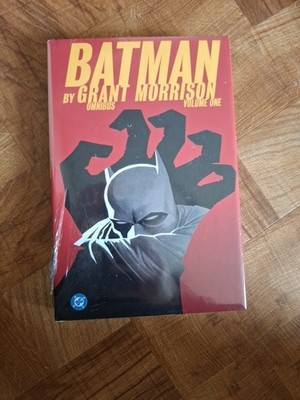 Batman by Grant Morrison Omnibus #1 (DC Comics September 2018)