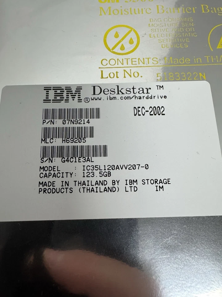 IBM Deskstar IC35L120AVVA07-0 07N9219 123.5GB 7200RPM 3.5" Hard Drive 120GXP IDE - Image 2 of 4