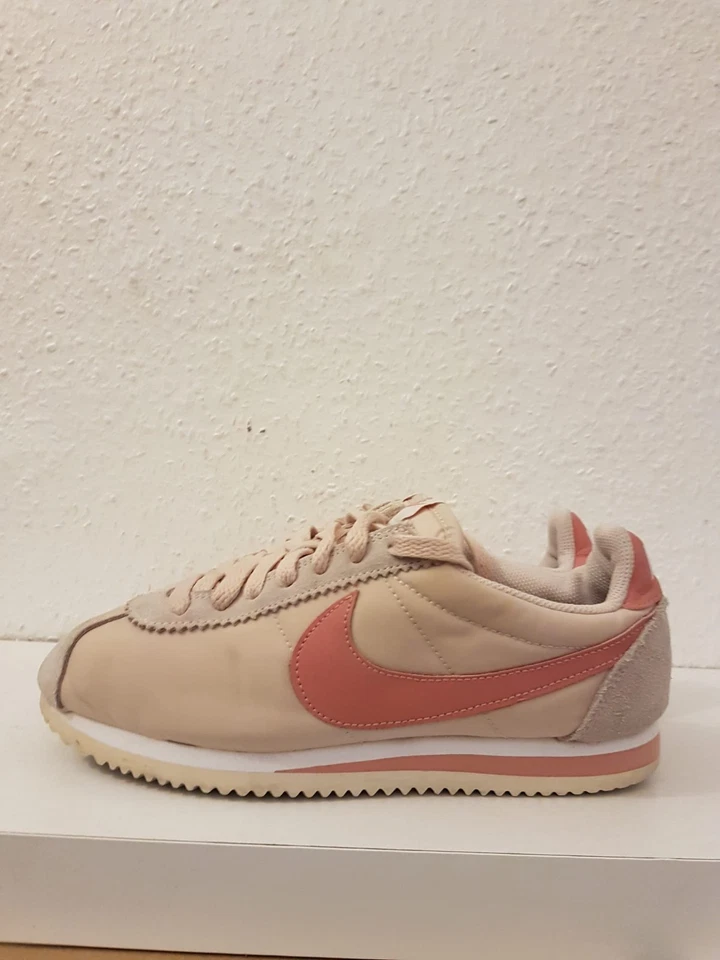 Nike Cortez, Foto 1 von 5