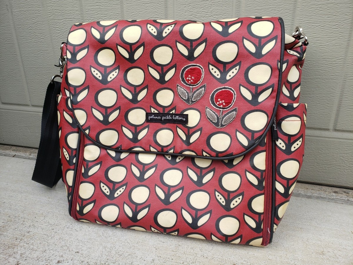 PETUNIA PICKLE BOTTOM diaper bag, red, white & black flowers  display picture 2