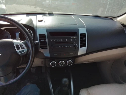 8701A215 Sistema Audio/Radio Cd para MITSUBISHI OUTLANDER (CW0) 2007 5080506 - Imagen 9 de 10