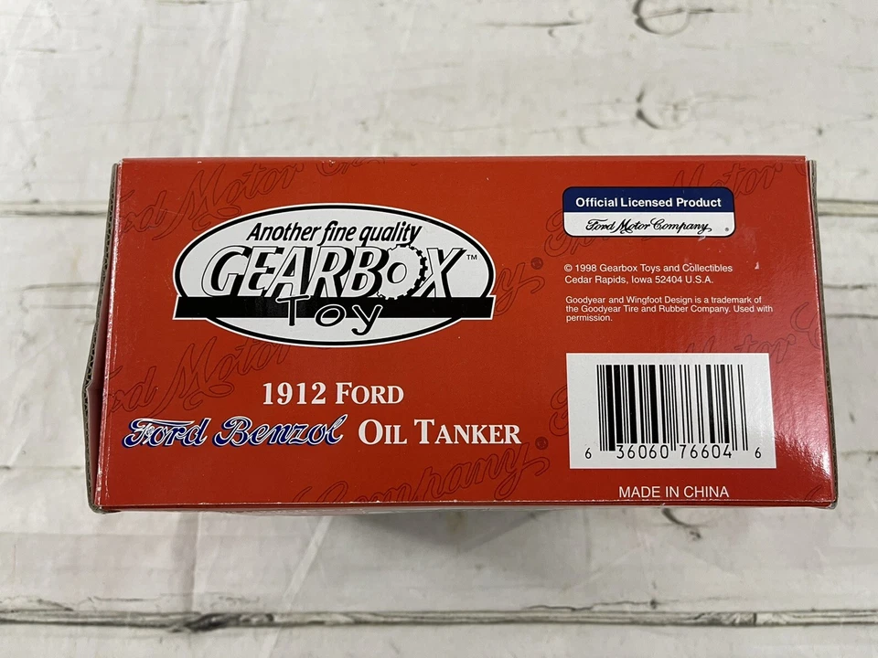 Gearbox Ford Benzol Oil Tanker 1912 Limited Edition Coin Bank NEW IN BOX - Image 4 of 4