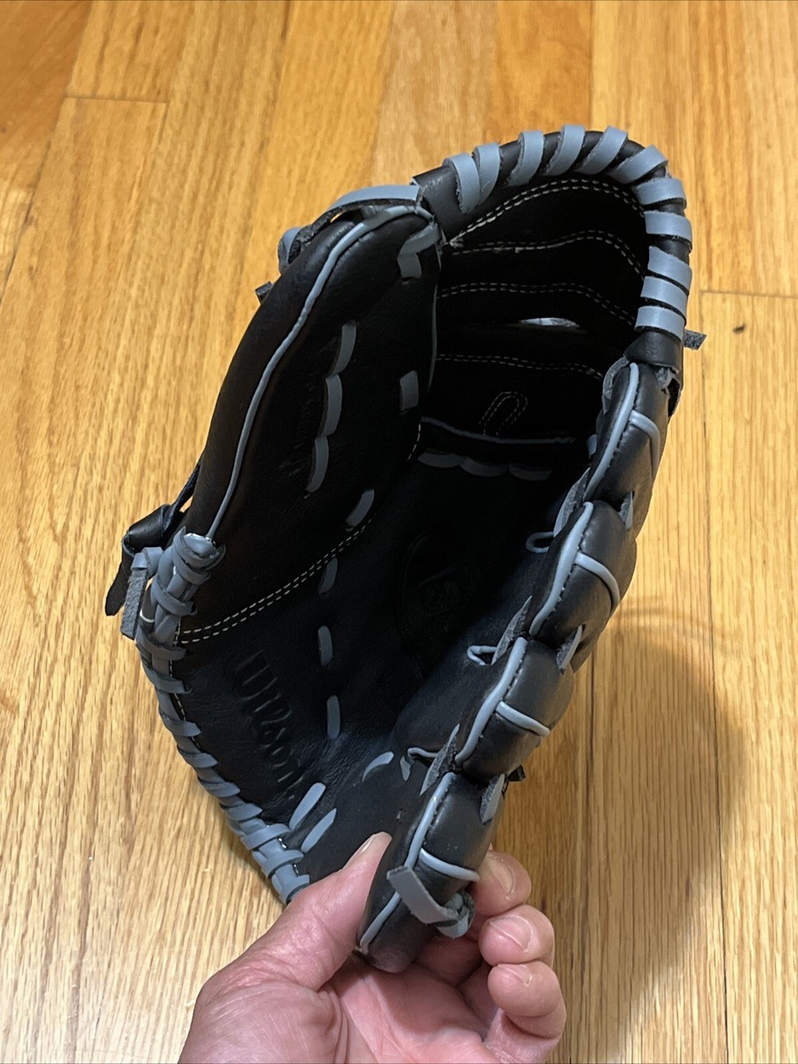 Wilson A360 A03RB17 12 Softball Glove Right Hand
