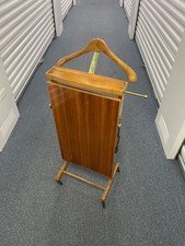 Vintage Windsor Pressmaster "Pressomatic" Valet - Cherry - wheeled - ESTATE SALE