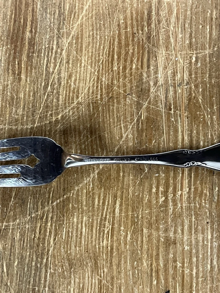 Juego de 5 tenedores de ensalada Oneidacraft Oneida Deluxe acero inoxidable CHATEAU Foto 4 de 4