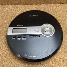 Sony Walkman D-NE241 Black Portable Compact CD Player Tested Working