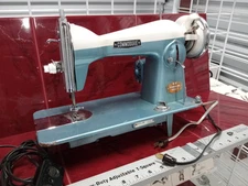 Vintage WW2 Commodore Toyota Rare Sewing Machine 43 Precision Built Taiwan-Japan