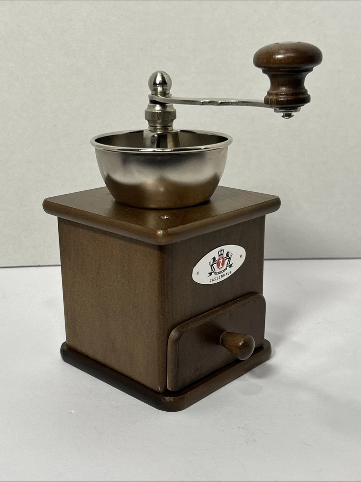 Molinillo/molinillo de café manual Zassenhaus 040012 "Brasilia" MANCHADO OSCURO usado Foto 3 de 4