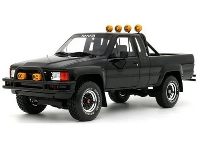 KK SCALE 1/18 MARTYS 1985 TOYOTA SR5 TRUCK XTRA CAB 4X4 BLACK BACK TO THE FUTURE