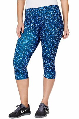 NIKE Women's Dri-Fit Essential Running Crop Print (Size 1x-3x)