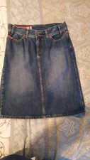 Vintage Stone Washed Guess Denim Skirt SZ 28 Great with Boots