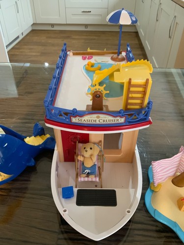 Sylvanian families calico critters beautiful seaside cruiser ex cond & figure ❤ - Picture 13 of 21