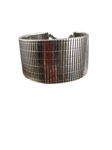 Edelstahl Armband breit 1,25 cm gerippt geschwungen Bandanstöße modernes Design Vintage