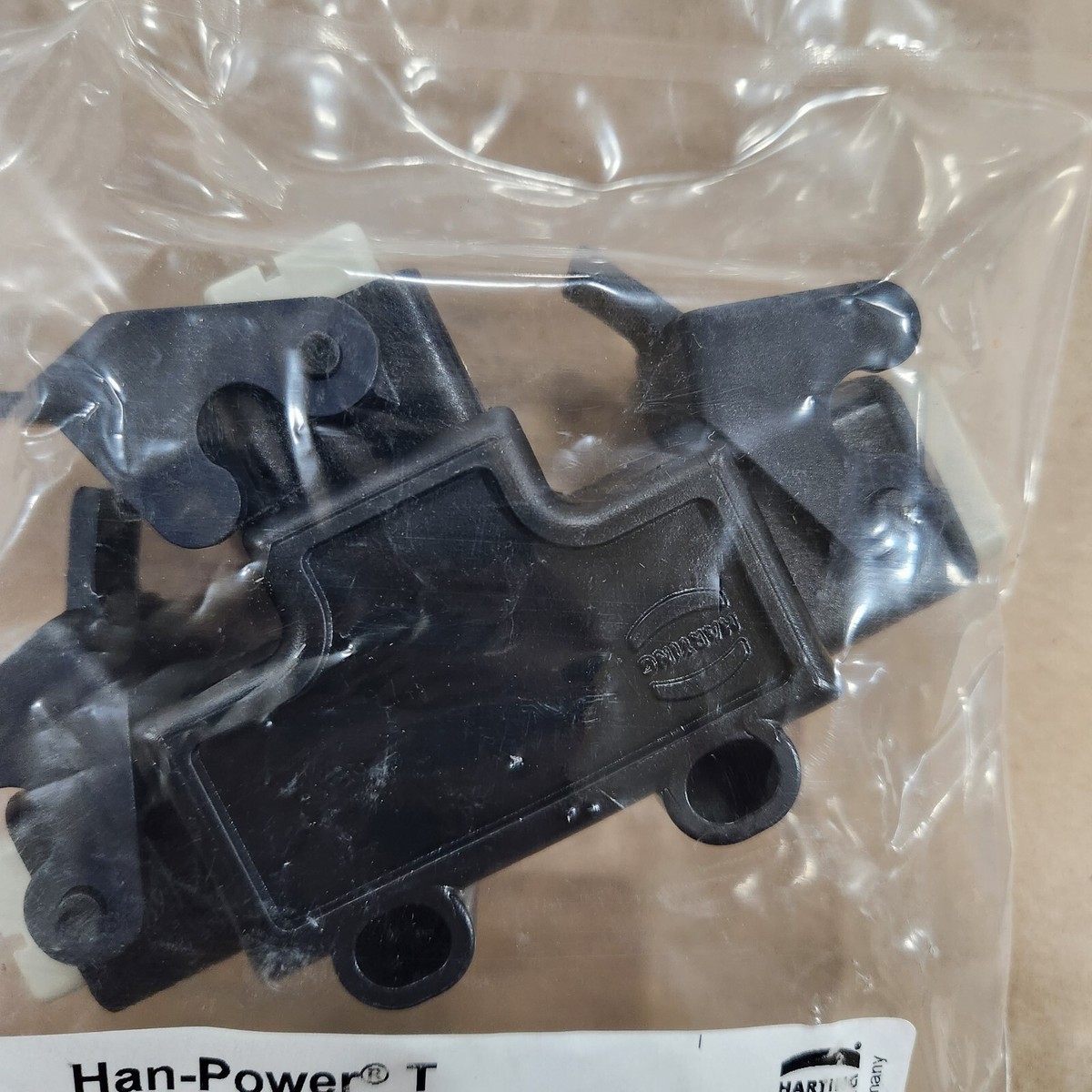 HAN HAN 09200032611 HARTING, Heavy Duty Connector, 3+PE Signal, Han