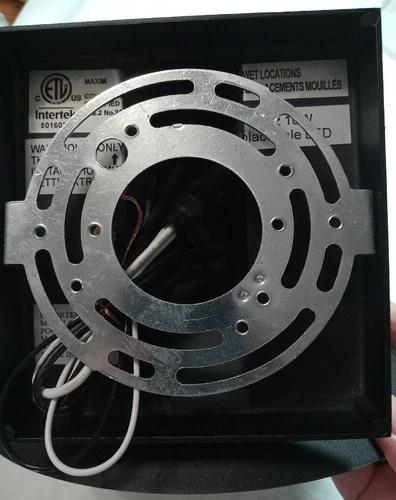 MAXIM 6" CONOID LARGE LED OUTDOOR WALL SCONCE - Picture 3 of 6