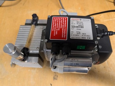 Pfeiffer Vacuum MVP 015-2  Membranpumpe Guter Zustand