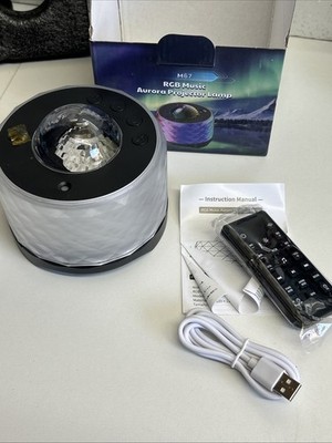 M67 RGB Musik Projektor Aurora Lampe Wand Decken Leuchte nagelneu unbenutzt - originalverpackt