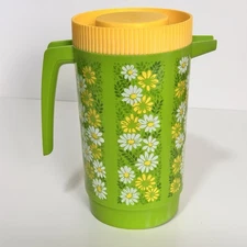 VTG Alladinware Retro 2 1/4 Qt. Plastic Drink Pitcher Green Daisy Floral Cottage