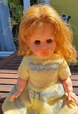 Spielpuppe Mädchenpuppe blond gewellt, braun...