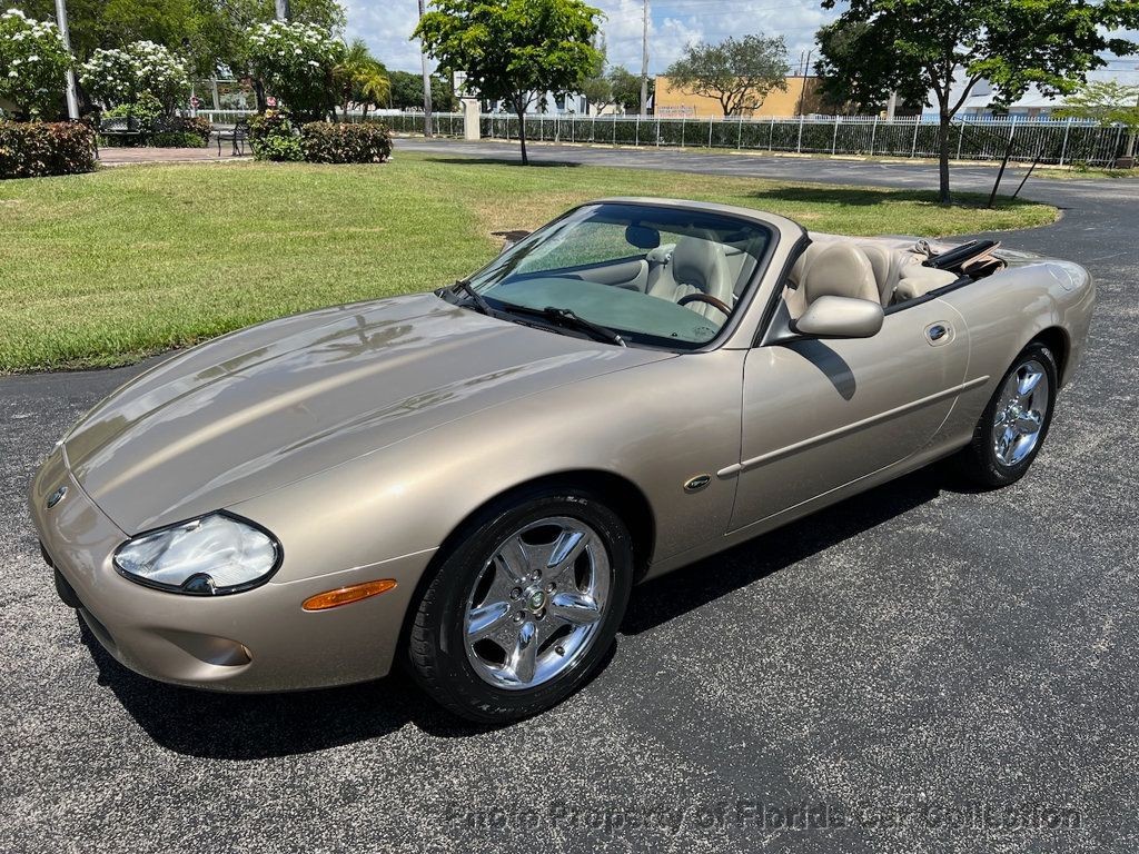 1999 Jaguar XK8 for sale in Pompano Beach Florida