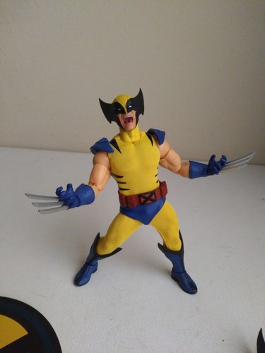 Figura Wolverine Marvel One:12 Collective Deluxe Steel Box Edition VENDEDOR DE EE. UU. * - Imagen 16 de 17