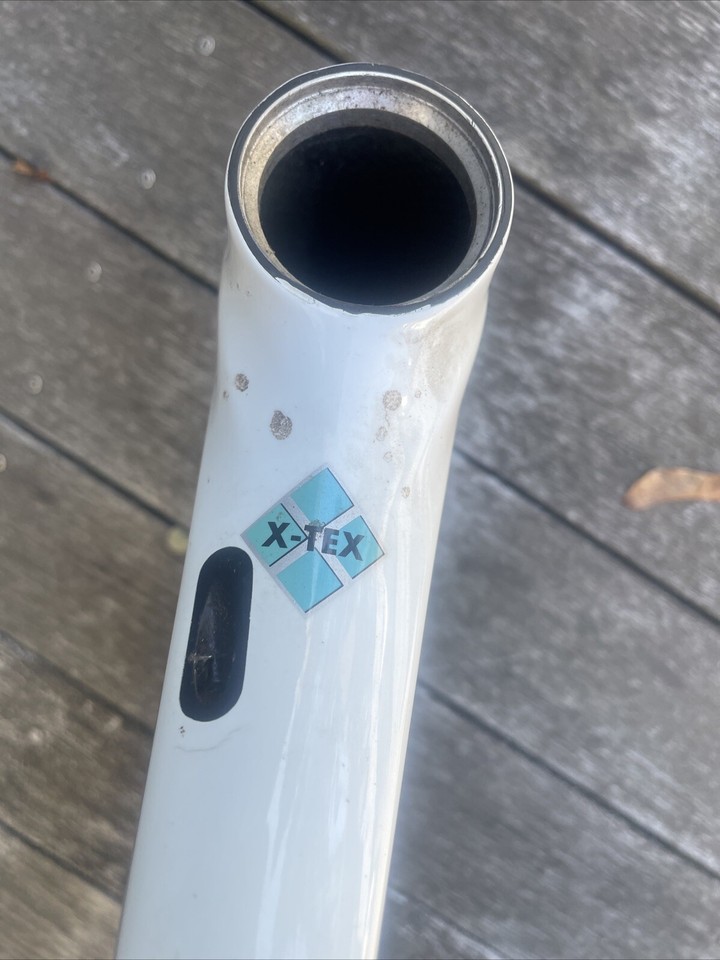 BIANCHI Reparto Corse Carbon SUPERLEGGERA Frame. 57cm. Broken top tube