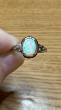  46B-1.30ct Genuine Ethiopian Welo Opal Set in a 925 Sterling Silver Size 8 Ring