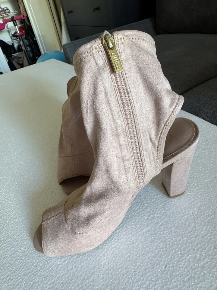 Botín Guess Peep Toe Rosa Talla 8 Foto 2 de 4