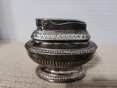 Vintage Ronson ''Queen Anne'' Silver Plated Table Lighter AS IS Untested
