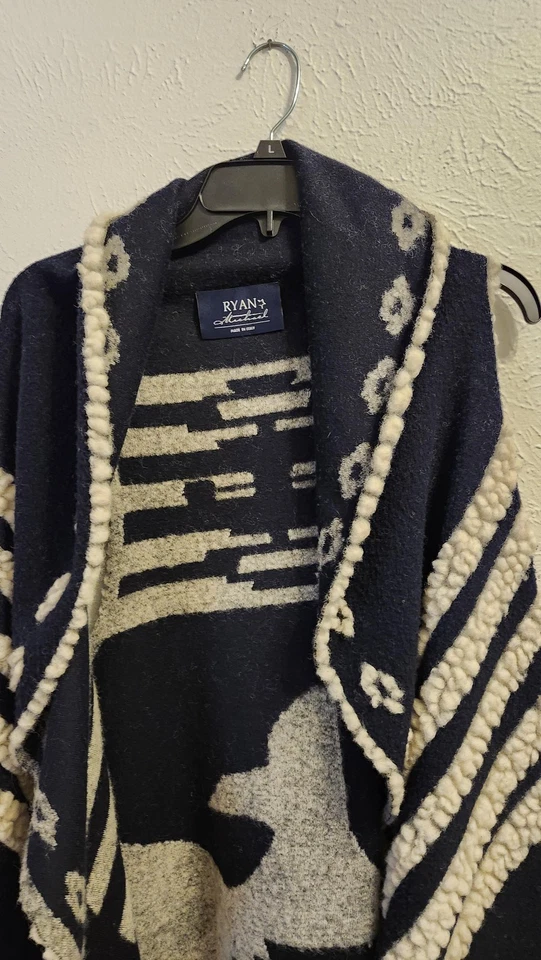 Poncho Capa Ryan Michael Mujer Talla Única Azul Marino Hecho en Italia Thunderbird Foto 3 de 4
