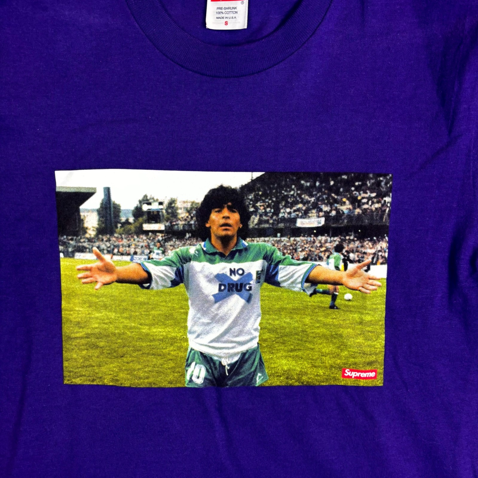 Supreme Maradona Tee Small Purple Diego Maradona Photo T-Shirt Soccer Mens New thumbnail 3
