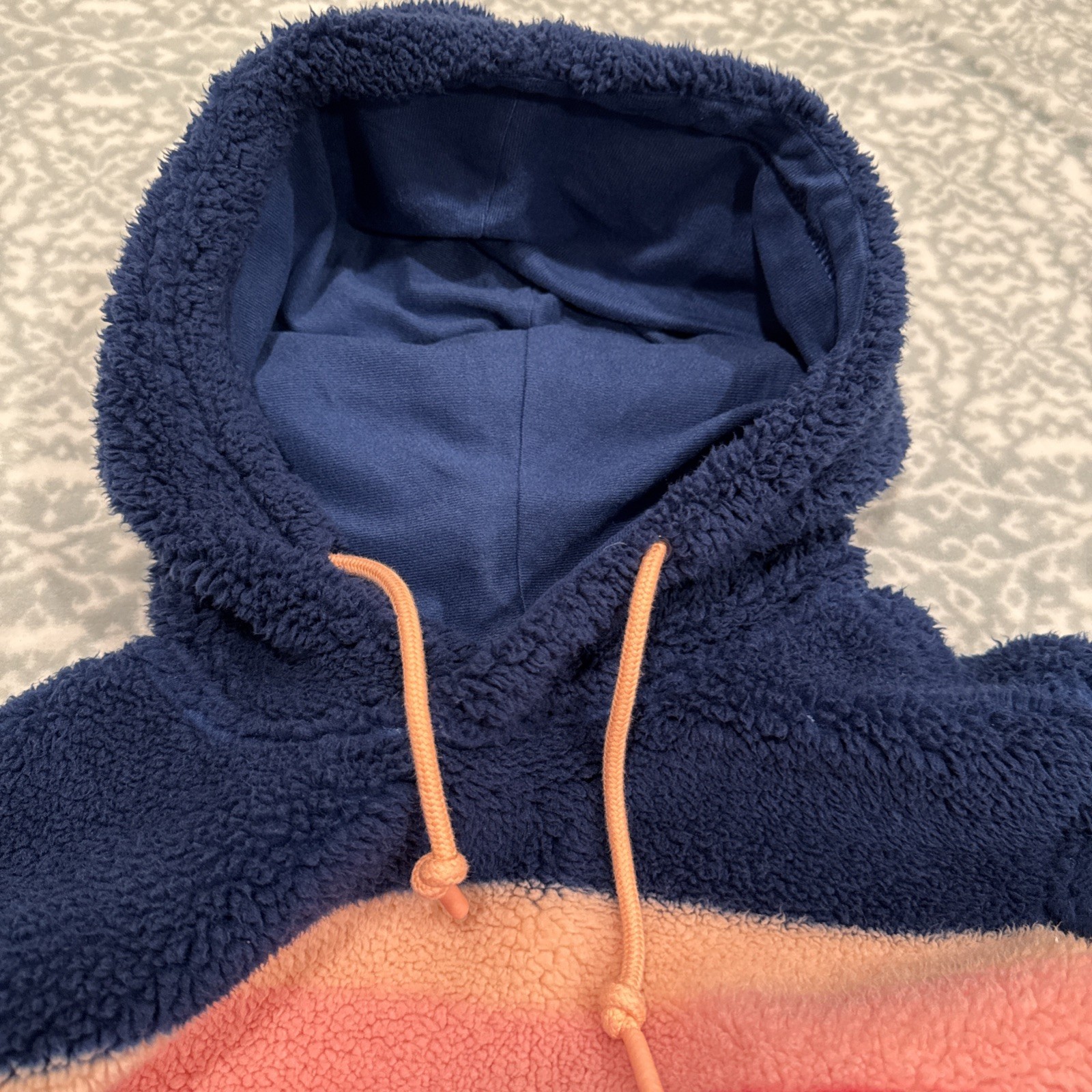 Chubbies Hoodie Men’s Size Small Blue Deep Pile Sherpa Fleece Sweater Pullover