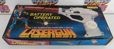 LASERGUN SPACE PISTOL S.S. TOYS CAPTAIN FUTURO KO BATTERY OPERATED TESTED