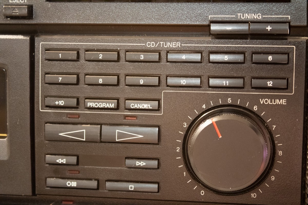 BLUETOOTH / RECHARGEABLE] Vintage Panasonic RX-DS20 Boombox CD/AM