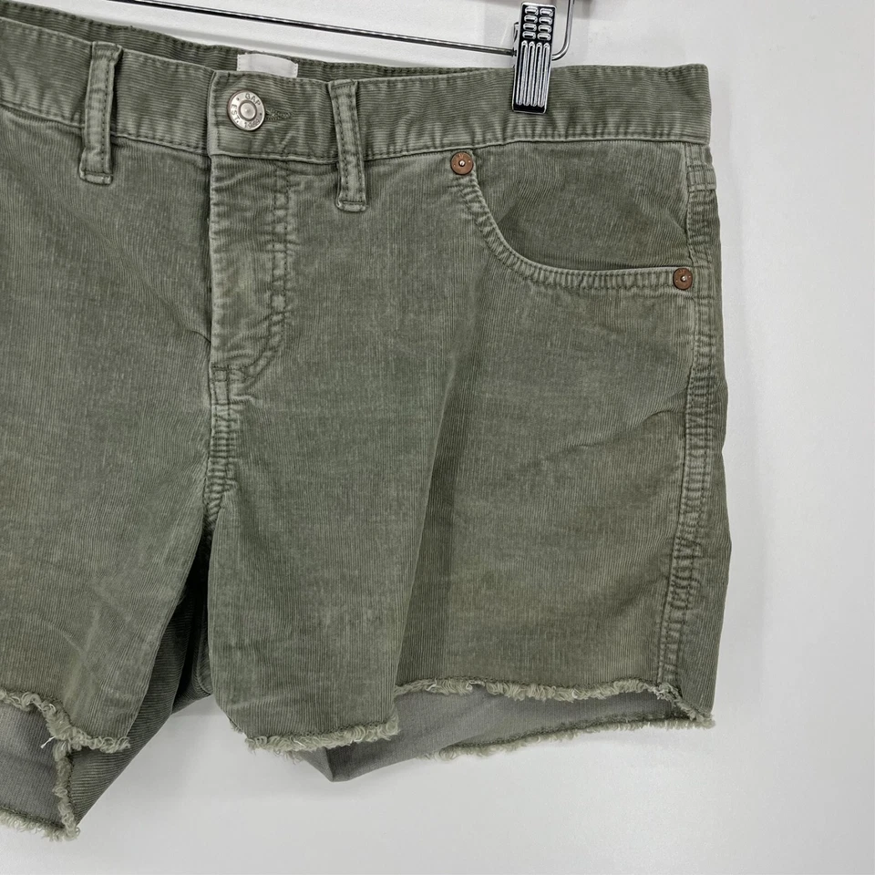 Gap Shorts Women's 12 Green Corduroy Mid Rise Cotton Blend - Image 3 of 4