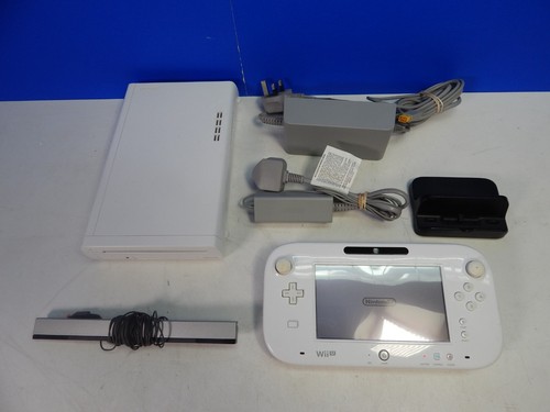 working NINTENDO WII U WHITE VIDEO GAME PAD CONSOLE COMPLETE set up