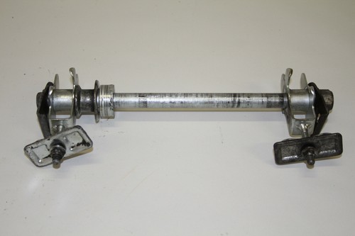 Steckachse hinten Achse für Hinterrad Suzuki GSX F 750 AK 98- (Lager 9-20)