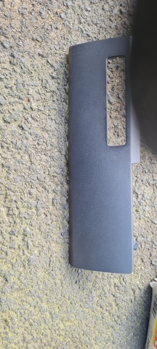 VW Touareg 7L Blende Zierleiste Armaturenbrett silber vorne links 7L6857221H (2)