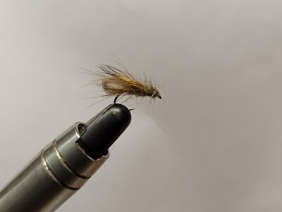 Dry Fly Deer Hair CDC Bubble Sage/ Caddis Size 16,3 Pack Fly